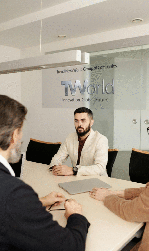 HR Compliance in 193 Countries: Your Guide to Staying Legal and Local