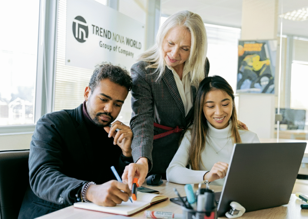 Global Talent Solutions: A Guide to Recruiting in 193 Countries